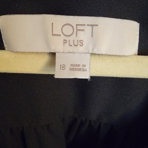 Plus Size Black Flutter Sleeve Top by Loft Size 18 - Picture 2 of 3